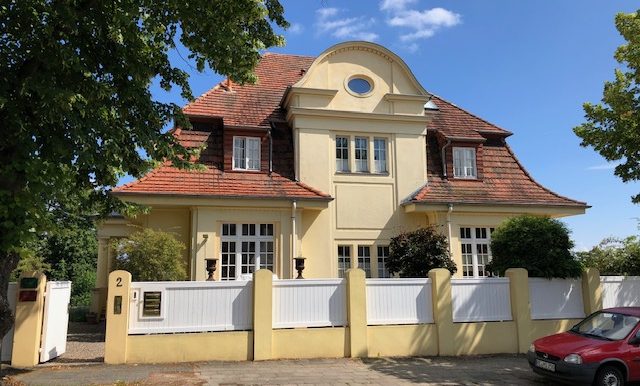 Straßenansicht