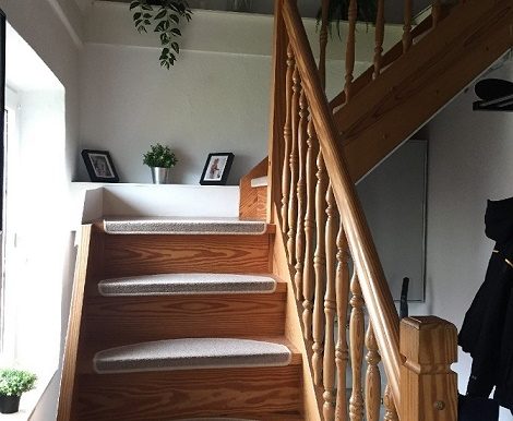 Treppe zum OG