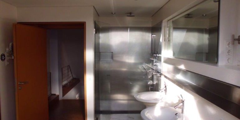 Badezimmer im Dachgeschoss