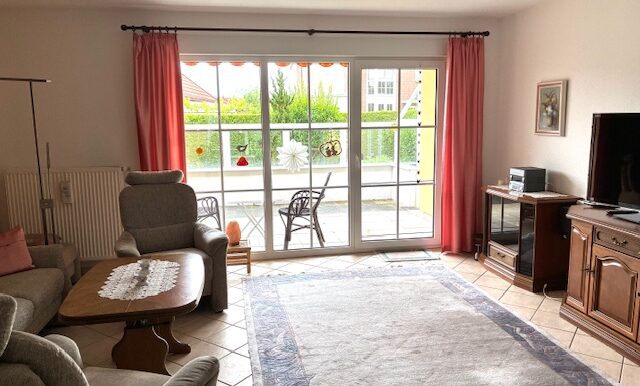 Wohnzimmer/ Terrassenausgang