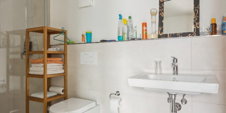 Dachgeschossduschbad