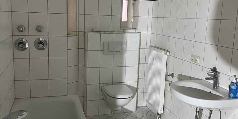 Badezimmer vor der Vermietung