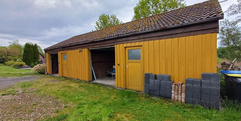 Garagen und Werkstatt