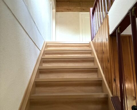 Treppe zum Dachgeschoss