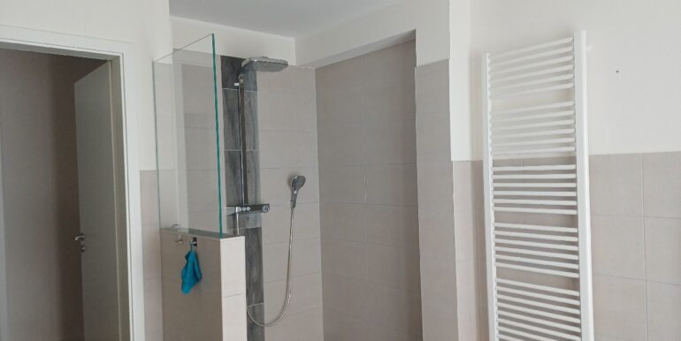 Bad mit Dusche