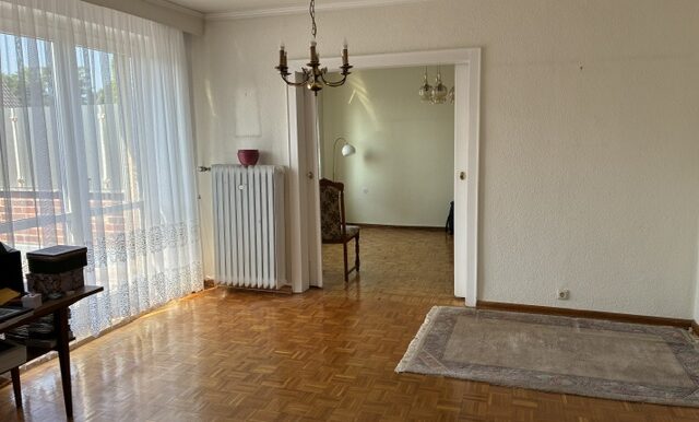 Durchgang zum 2. Zimmer